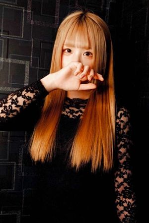 あや