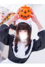 つきな