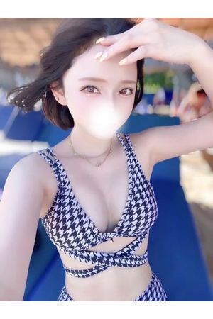 花井まみ