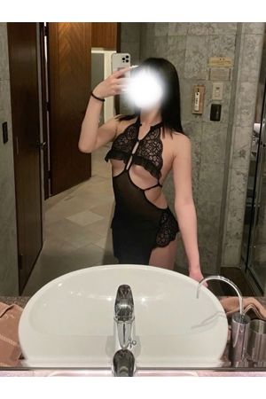 百瀬みう3