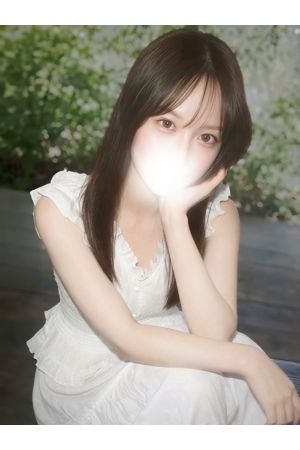 篠塚あみな