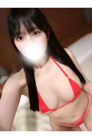 宇佐美やえ