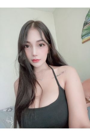 ニニ