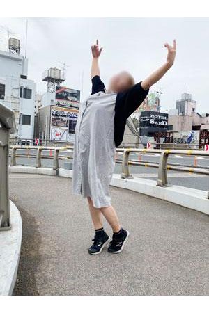 メネズ1