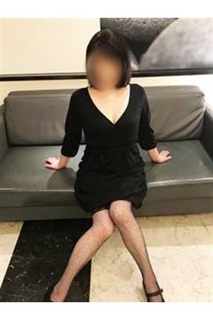 きりこ京橋熟女
