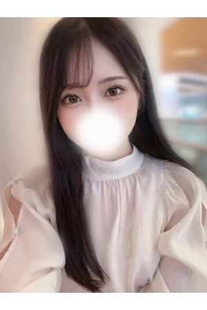 真白 さらさ