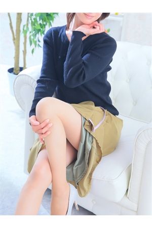 あきな