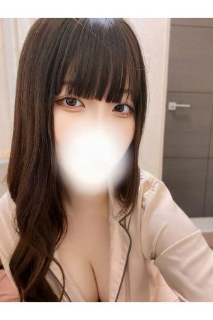 新人ねね