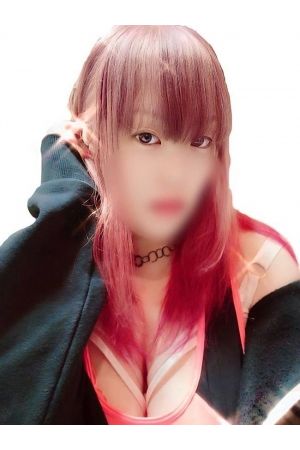 新人あきな
