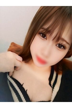 新人ゆいか
