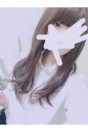 新人なつみ