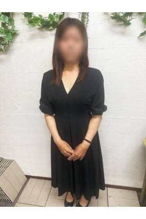 あきな