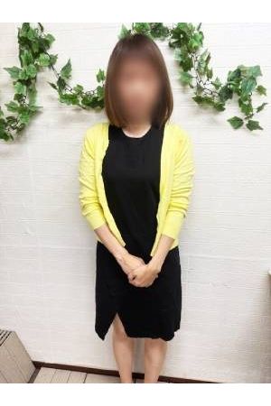 とな0