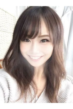 千歳あやこ