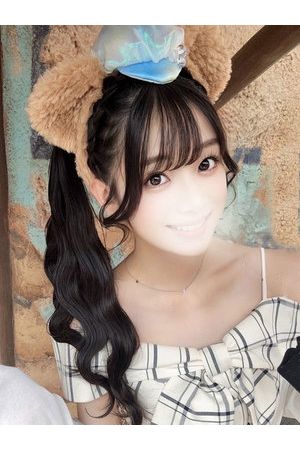 桃谷せりな
