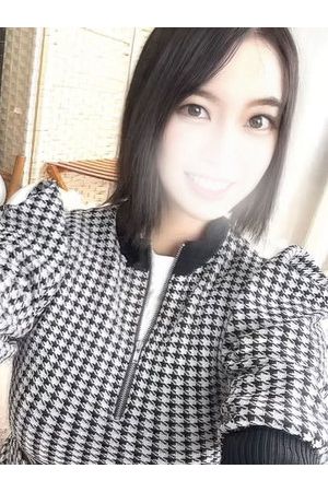 高野なぎ