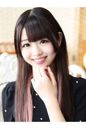 松井ひな