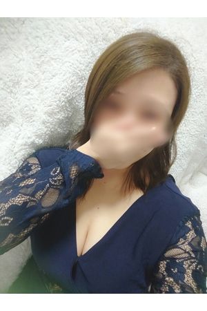 なり