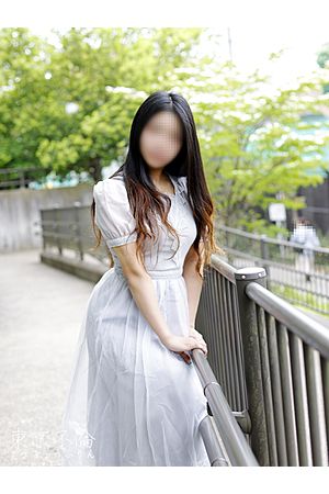 愛沢えな