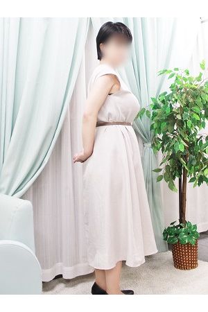 つきの